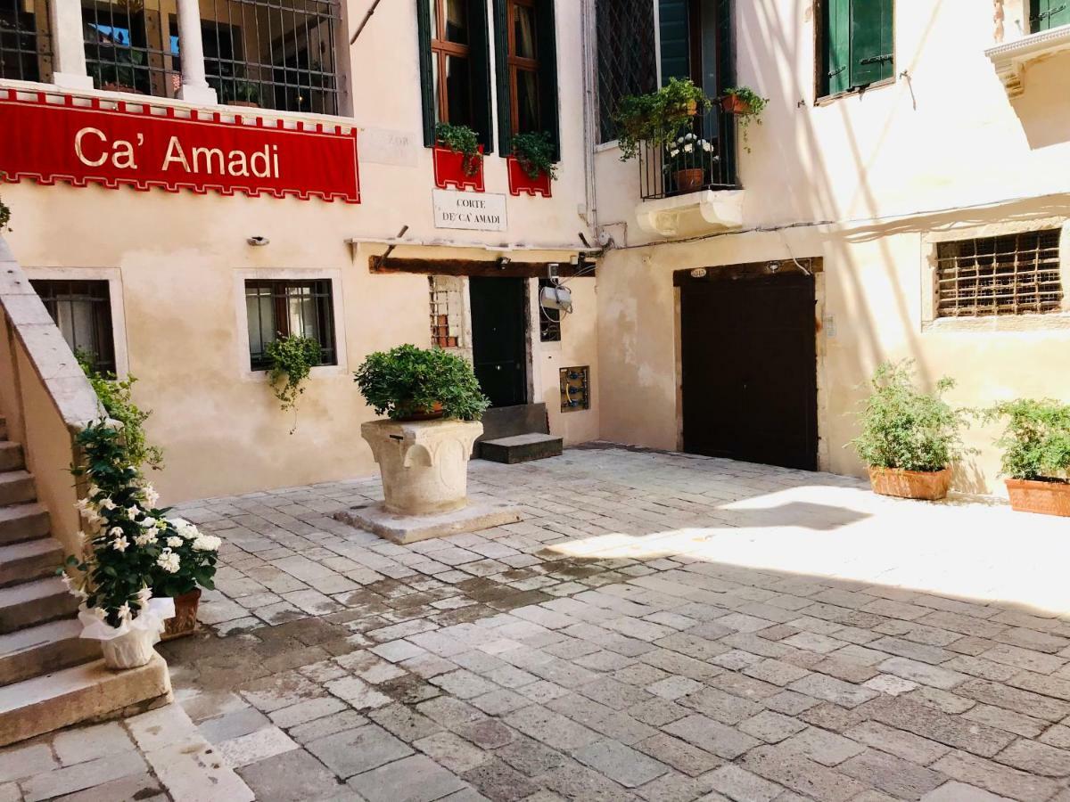 Ca' Amadi Bed and Breakfast Venedig Exteriör bild